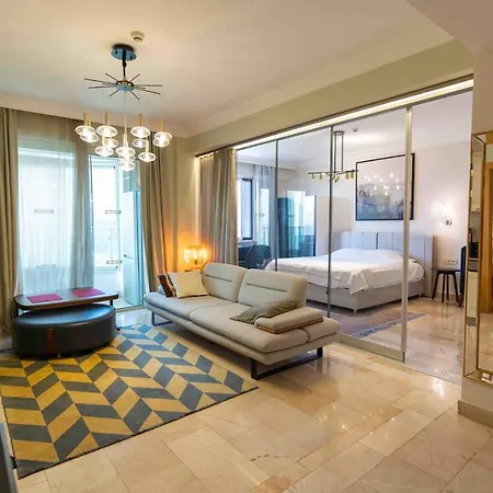 Gold 2+1 Apartment